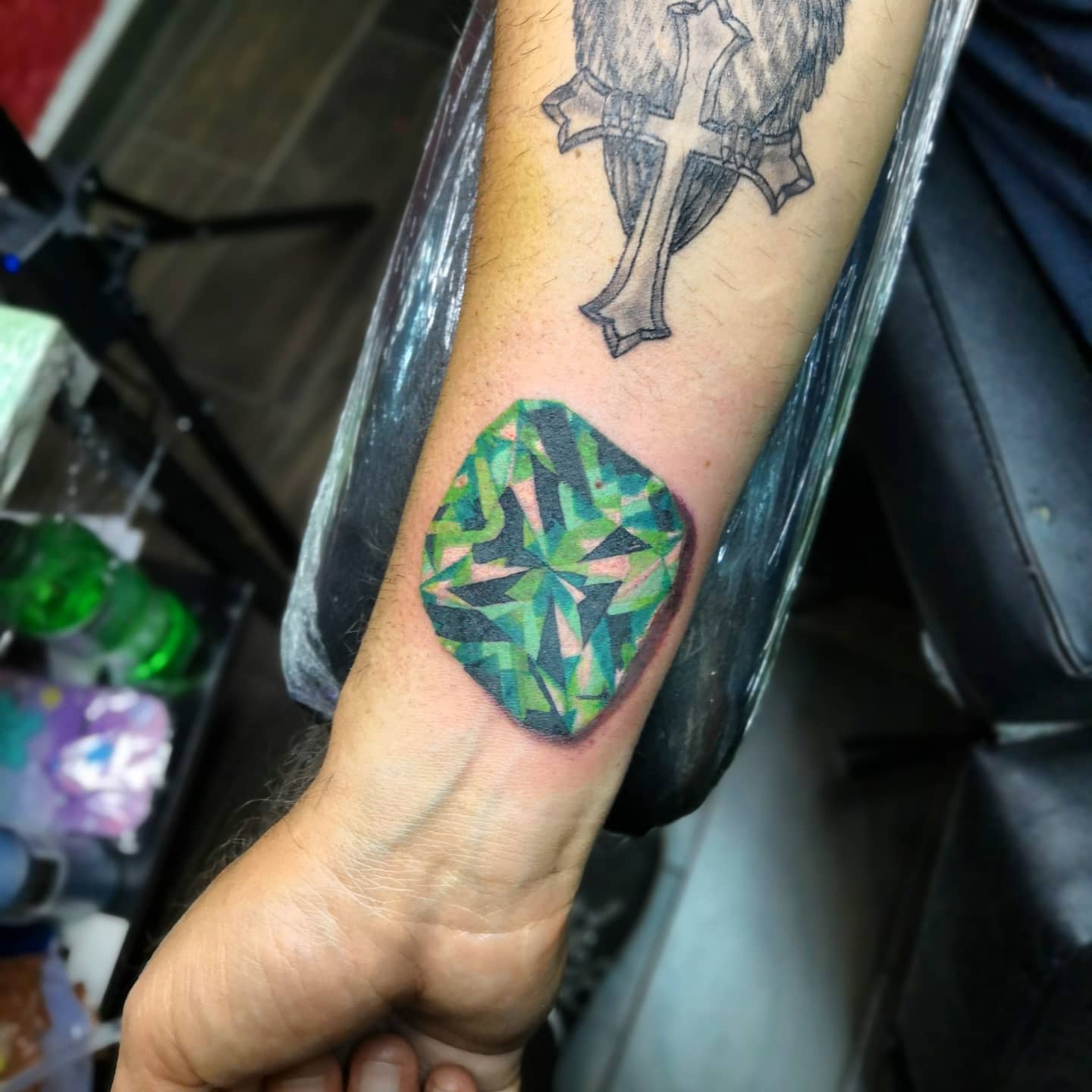 23 Impressive Emerald Tattoo Ideas [2024 Inspiration Guide]